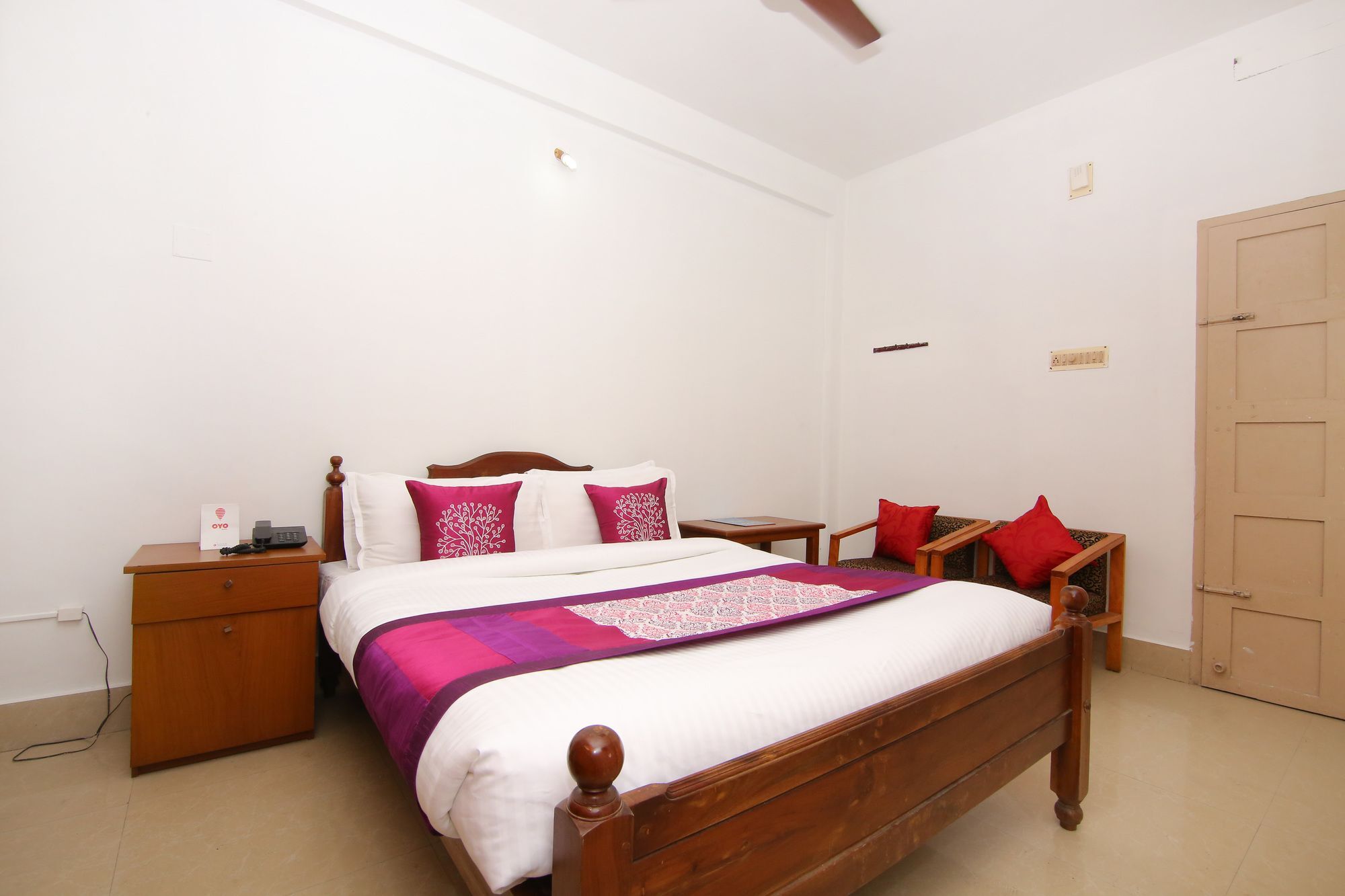 Oyo 6712 Hotel Malabar House Kochi Екстер'єр фото